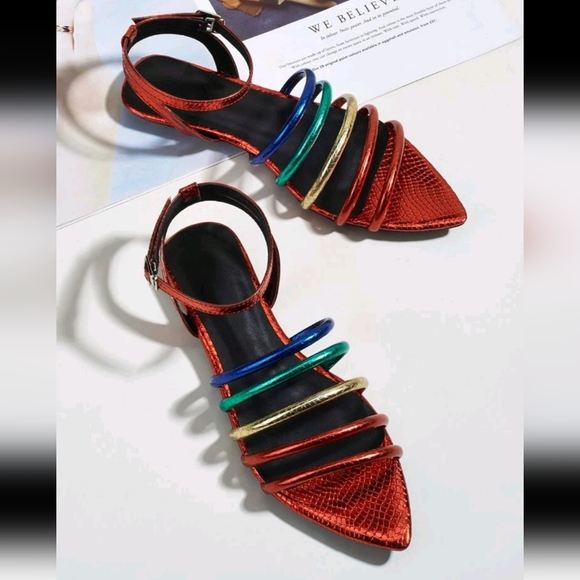 SHEIN SANDALS - Picture 2 of 6